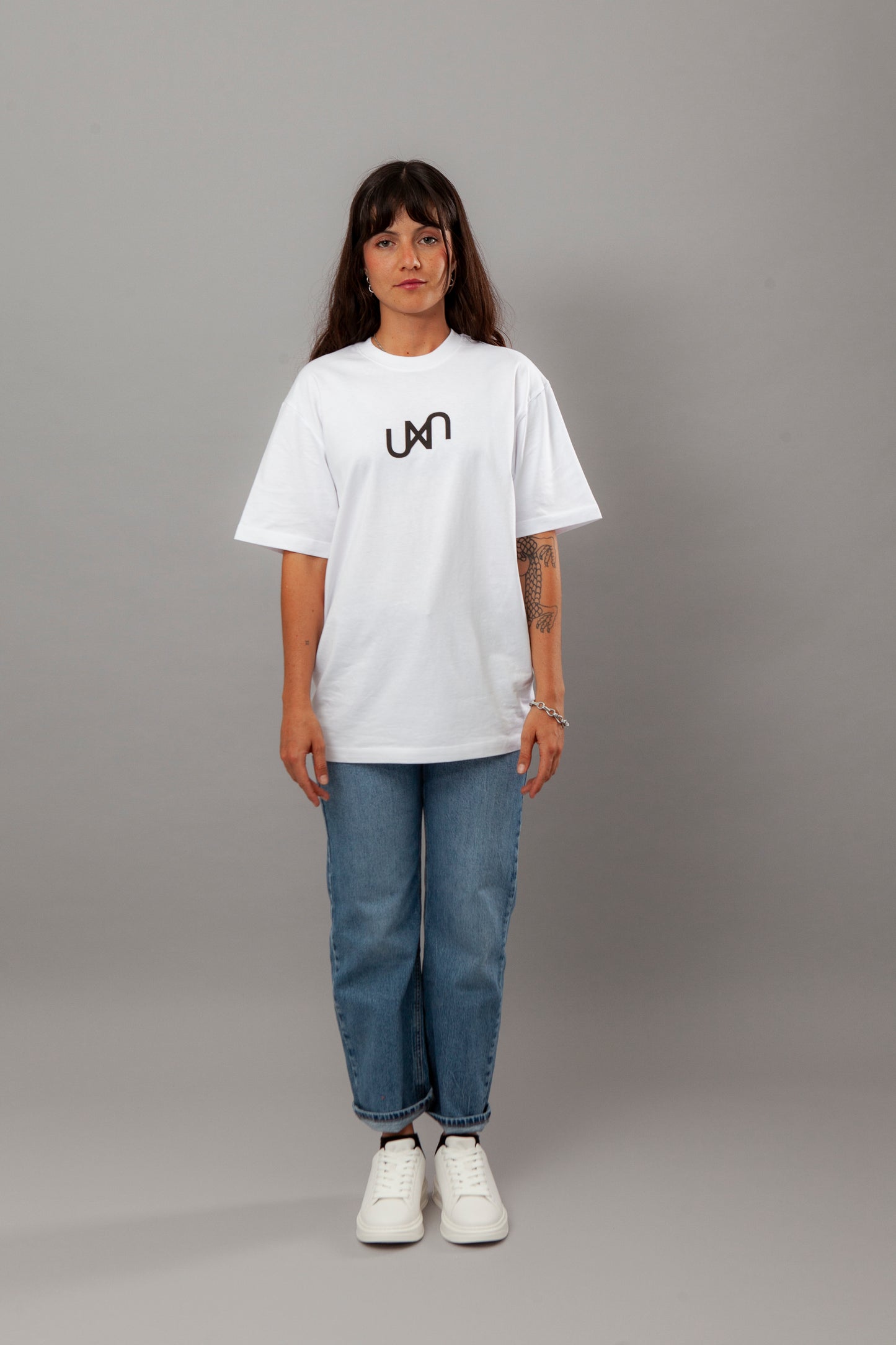 OVERSIZED LOGO UNU T-SHIRT
